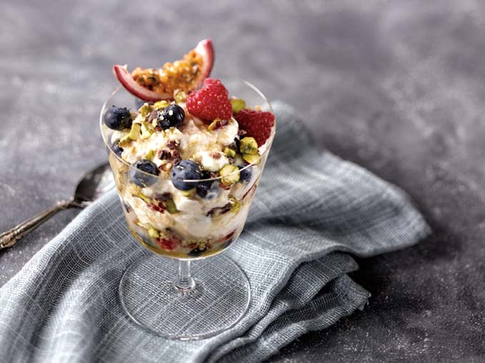 Recipe Food Photography of Bircher Muesli Parfait
